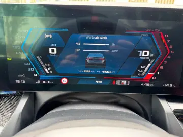 BMW M5 M Package Fond Entertainment Panor Anhäng B&W