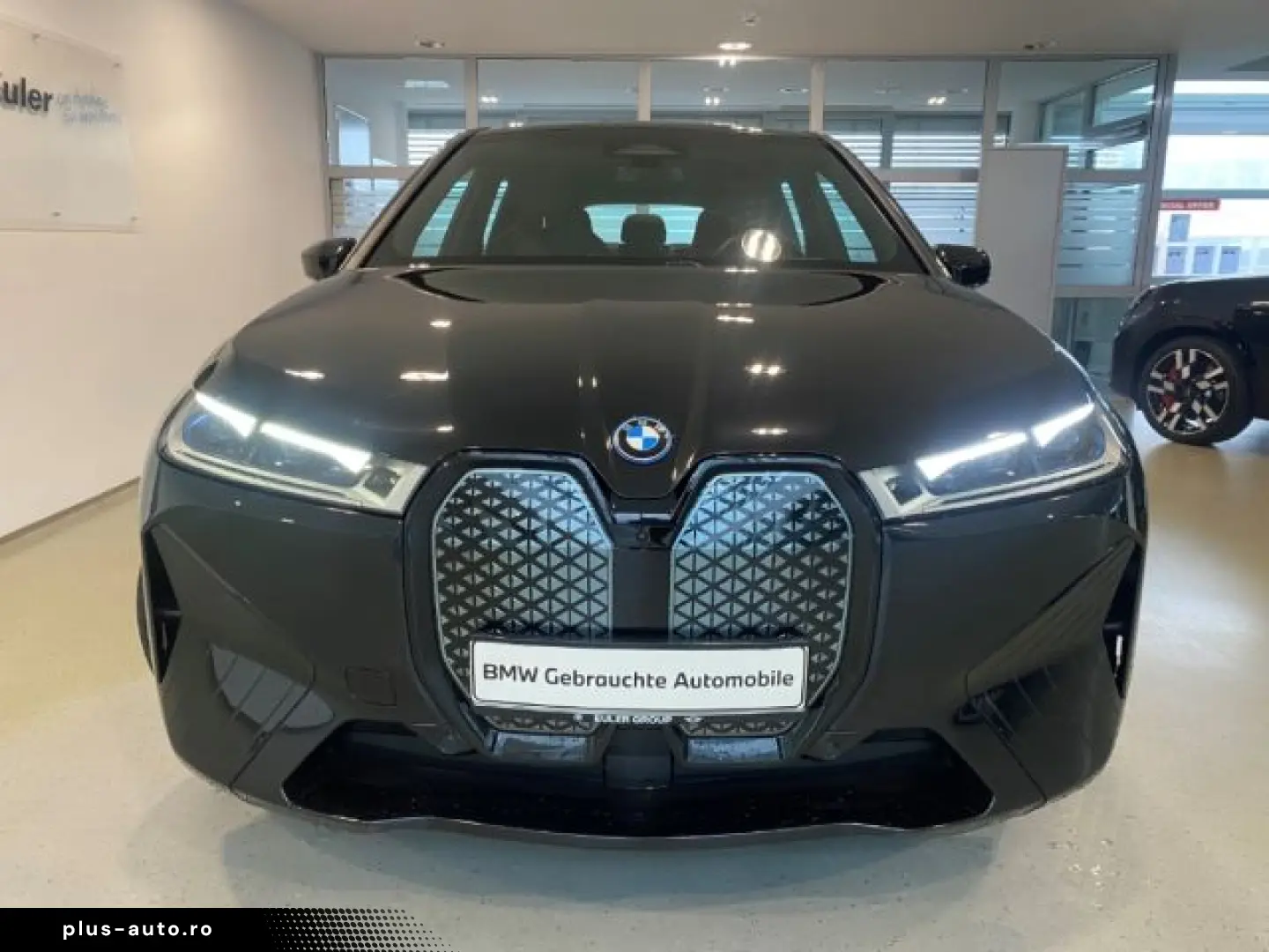 BMW iX xDrive50