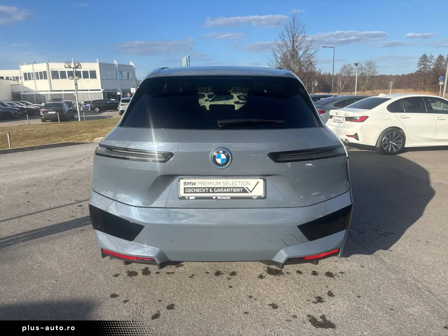 BMW iX xDrive50