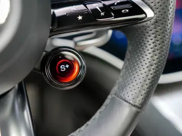 MERCEDES-BENZ EQS AMG 53 4Matic