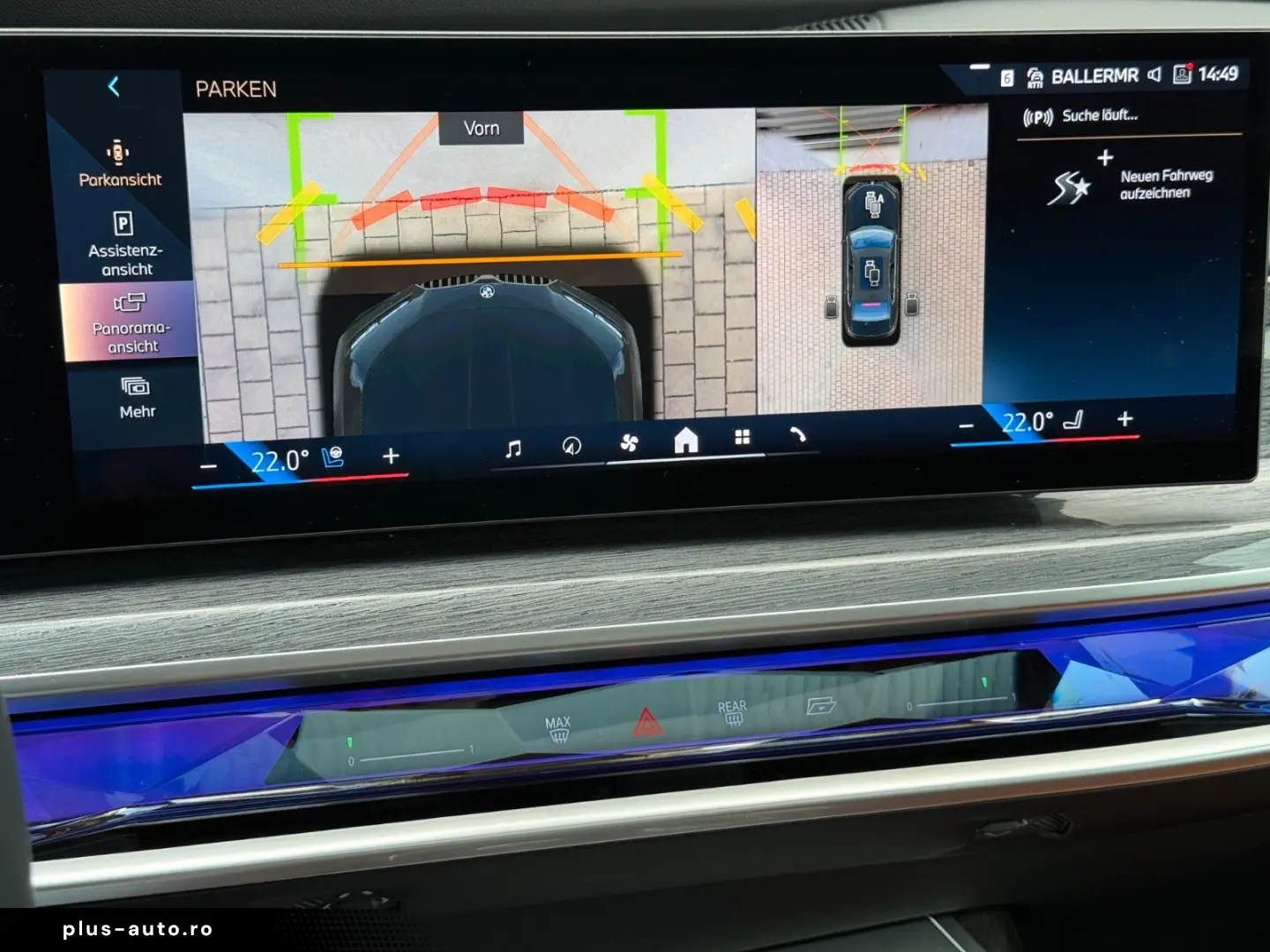 BMW 740d xDrive Lounge Seating TV Pano Sky Lounge