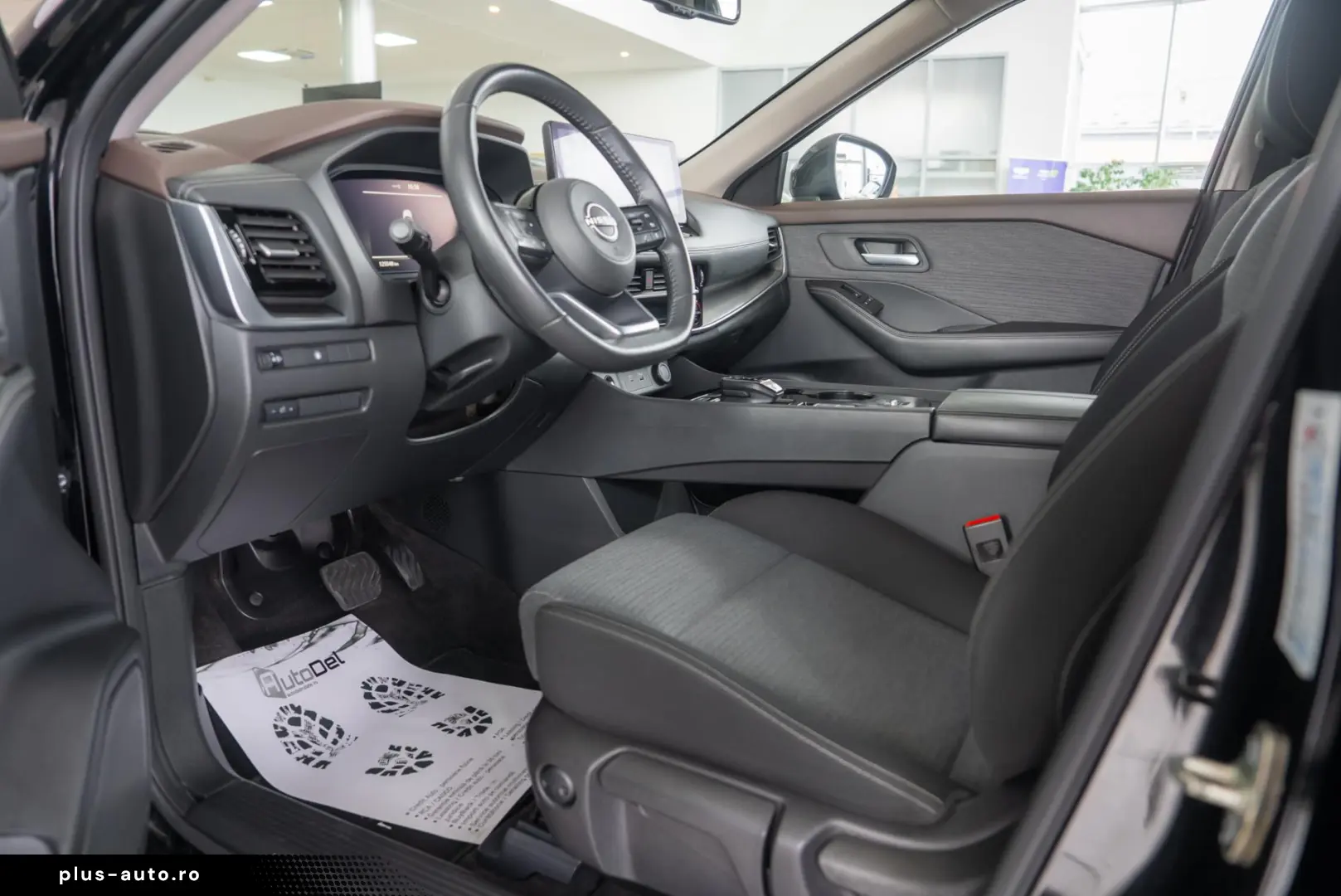 NISSAN X-Trail 2023 — imagine 13