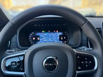 Volvo XC90 B5 Plus Black AWD 7 Locuri