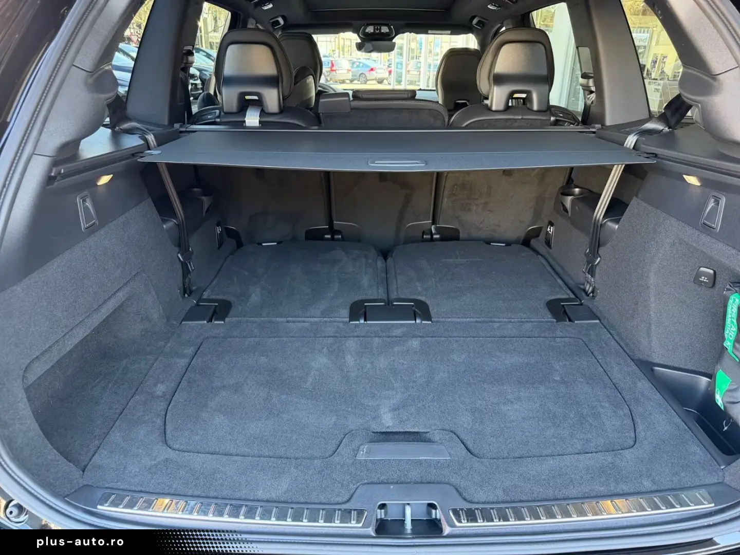 Volvo XC90 B5 Plus Black AWD 7 Locuri