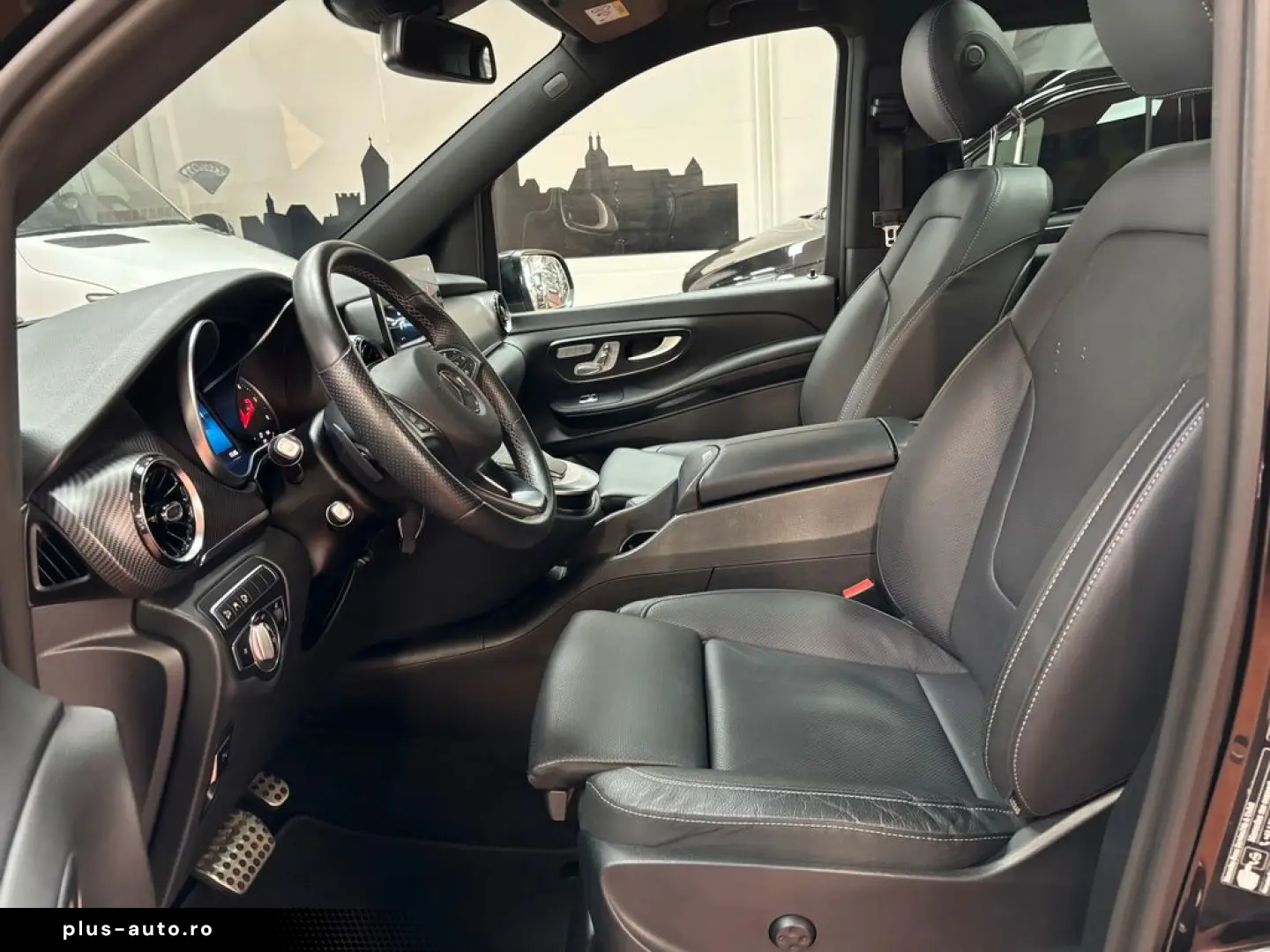 MERCEDES-BENZ V 300 d lang AMG Allrad AHK 2 5 t Panorama