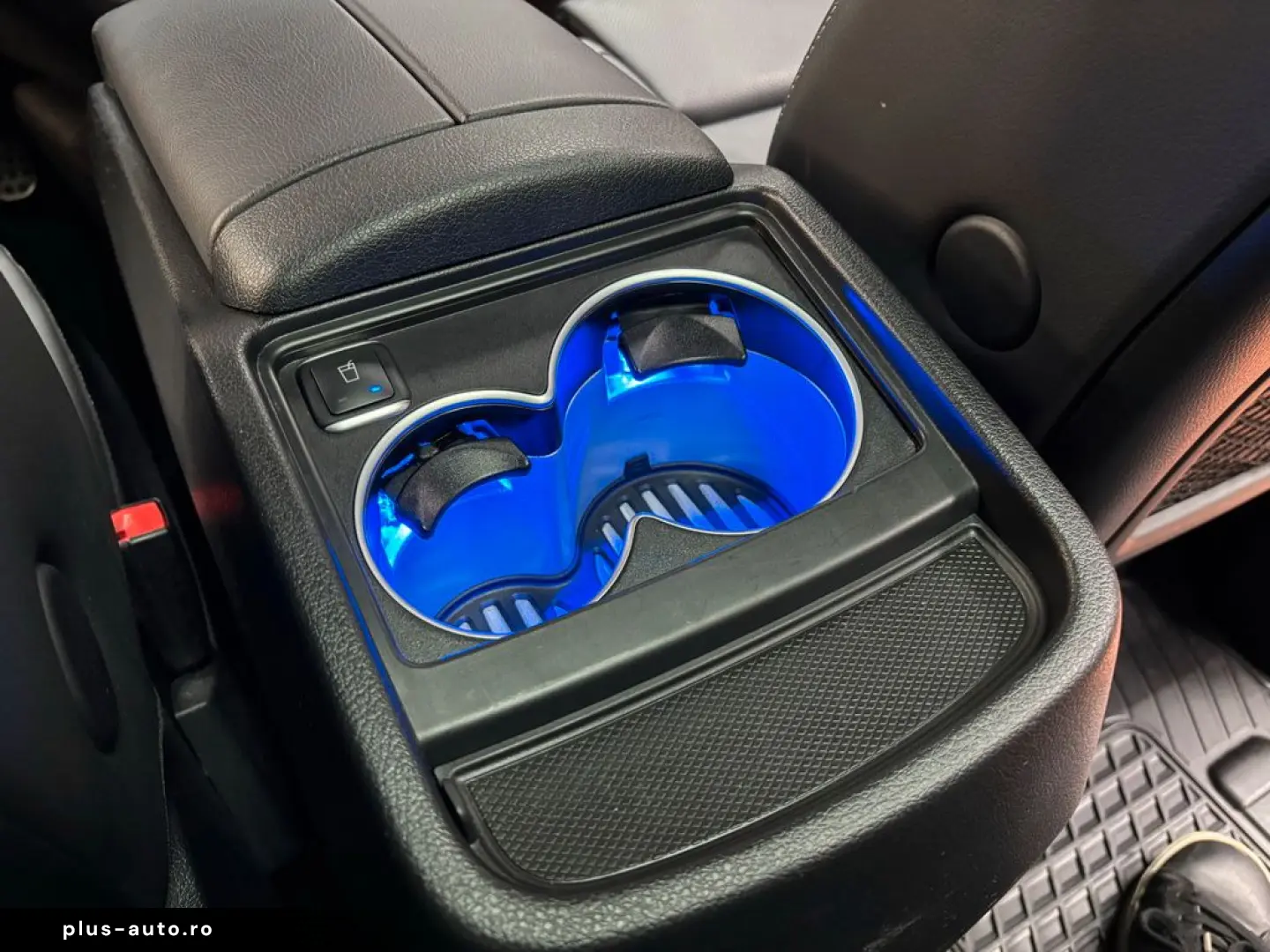 MERCEDES-BENZ V 300 d lang AMG Allrad AHK 2 5 t Panorama