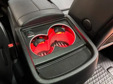 MERCEDES-BENZ V 300 d lang AMG Allrad AHK 2 5 t Panorama