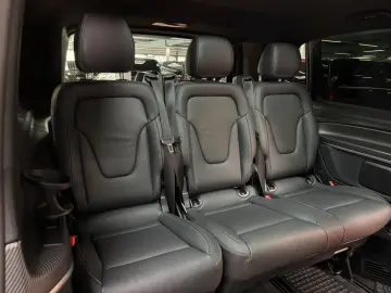 MERCEDES-BENZ V 300 d lang AMG Allrad AHK 2 5 t Panorama