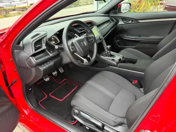 HONDA Civic Turbo Sport
