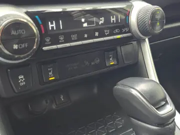 Toyota Rav-4 Gen-V-2018