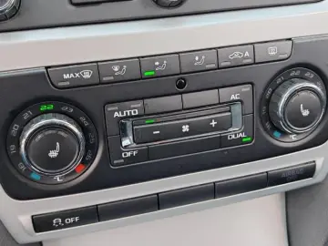 Skoda Octavia Scout 4x4 Diesel Automat 2012 - Rate   Credit