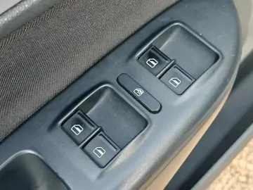 Skoda Octavia Scout 4x4 Diesel Automat 2012 - Rate   Credit