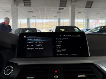 BMW X3 2.0iA xDrive30e PHEV Posibilitate finantare