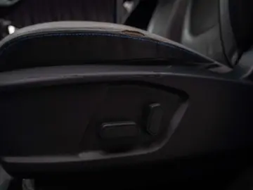 Ford Ranger 2.0 EcoBlue 213 CP 4x4 Cabina Dubla XLT Aut