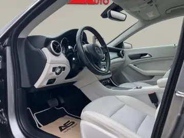 Mercedes-Benz CLA 200 d 7G-DCT Urban