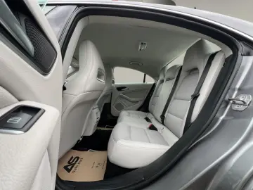 Mercedes-Benz CLA 200 d 7G-DCT Urban
