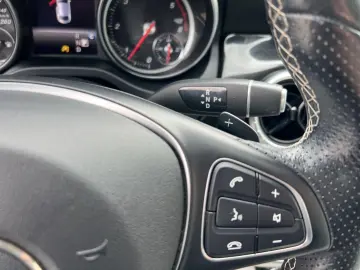 Mercedes-Benz CLA 200 d 7G-DCT Urban