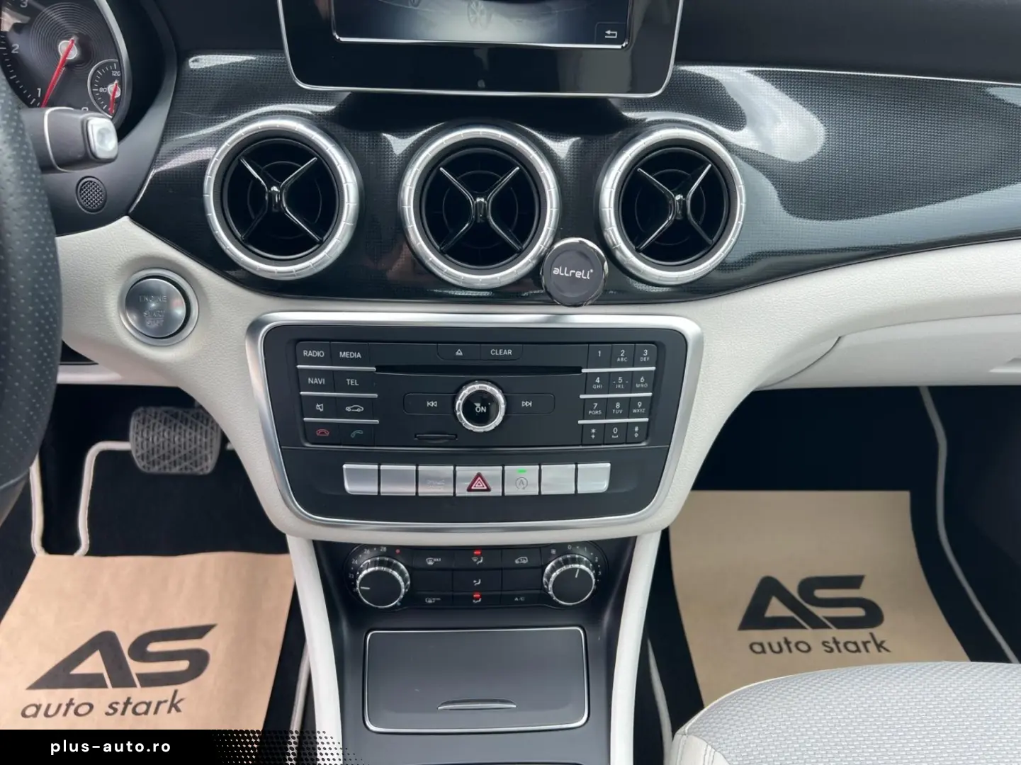 Mercedes-Benz CLA 200 d 7G-DCT Urban