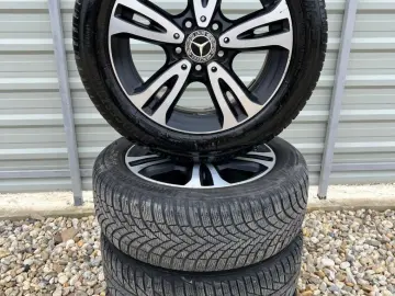 Mercedes-Benz CLA 200 d 7G-DCT Urban