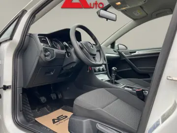 Volkswagen Golf 1.0 TSI Trendline