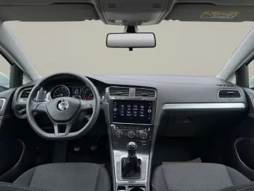 Volkswagen Golf 1.0 TSI Trendline