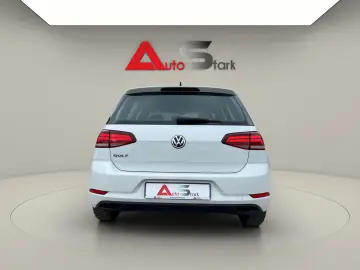 Volkswagen Golf 1.0 TSI Trendline