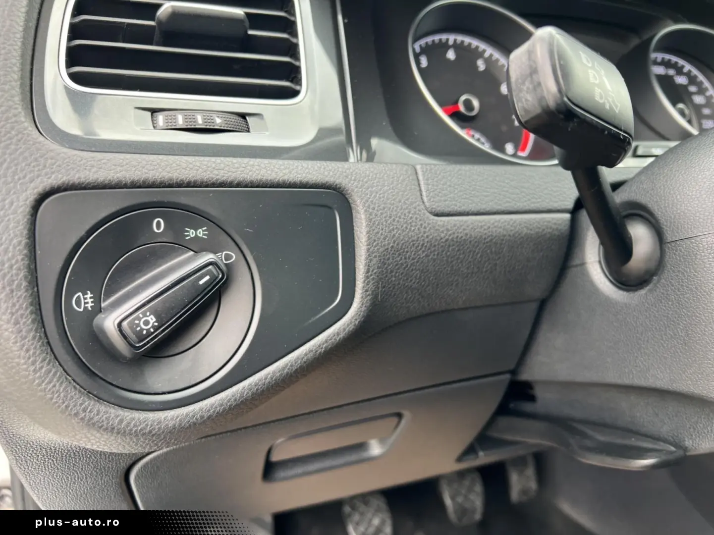 Volkswagen Golf 1.0 TSI Trendline