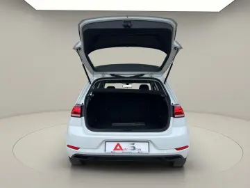 Volkswagen Golf 1.0 TSI Trendline