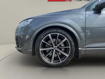 Audi Q7 3.0 50 TDI quattro Tiptronic S Line