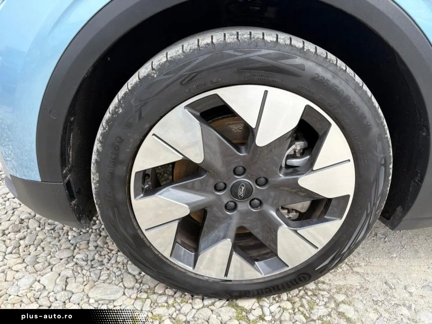 Ford Explorer 2024 - via workleto.com