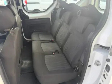 Dacia Dokker 1.6 102 CP Laureate