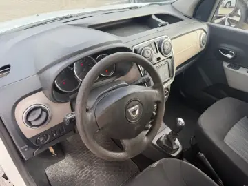 Dacia Dokker 1.6 102 CP Laureate