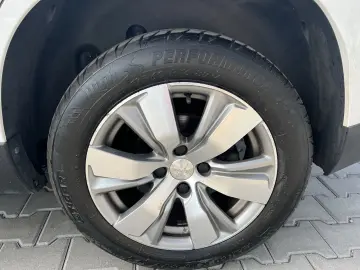 Peugeot 2008 1.6 Blue-HDi Style