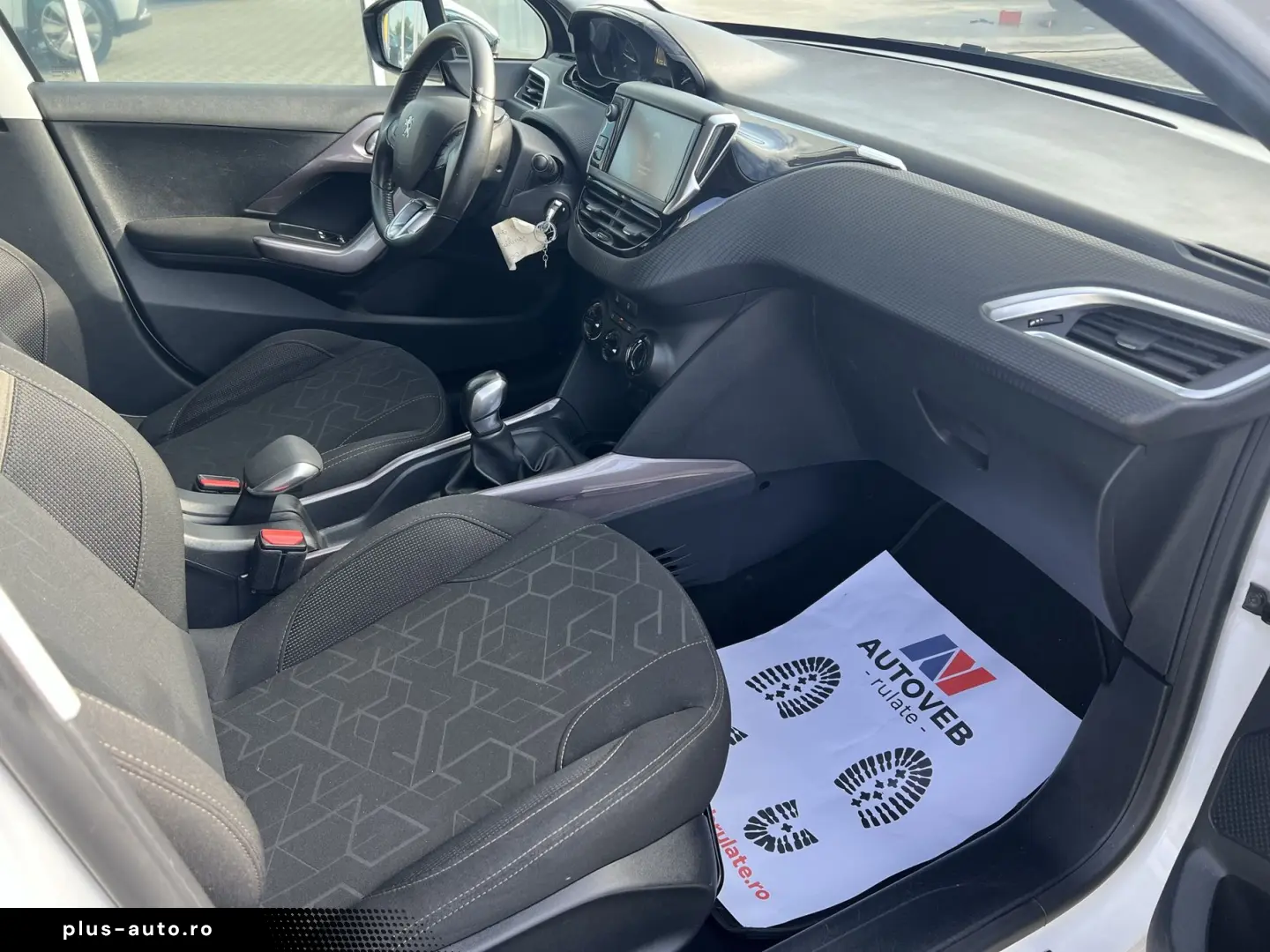 Peugeot 2008 1.6 Blue-HDi Style