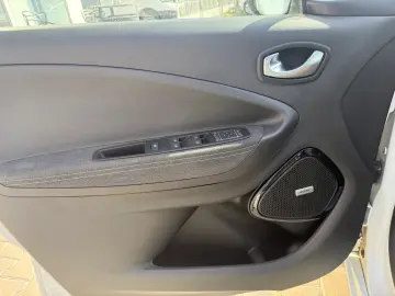 Renault ZOE Iconic Z.E. 50 - R135