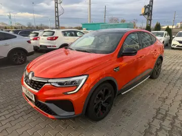 Renault Arkana E-TECH Hybrid RS Line