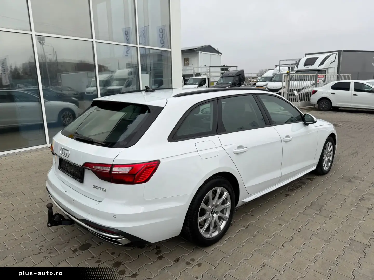 Audi A4 Avant 30 TDI S tronic
