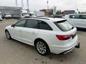 Audi A4 Avant 30 TDI S tronic