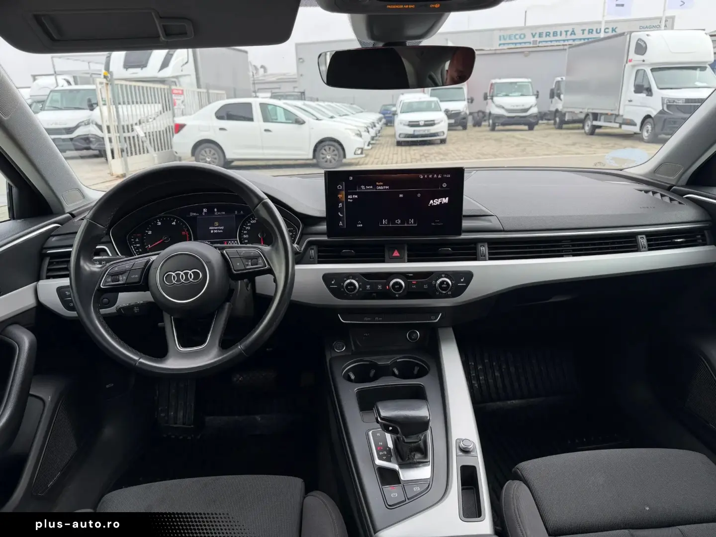 Audi A4 Avant 30 TDI S tronic