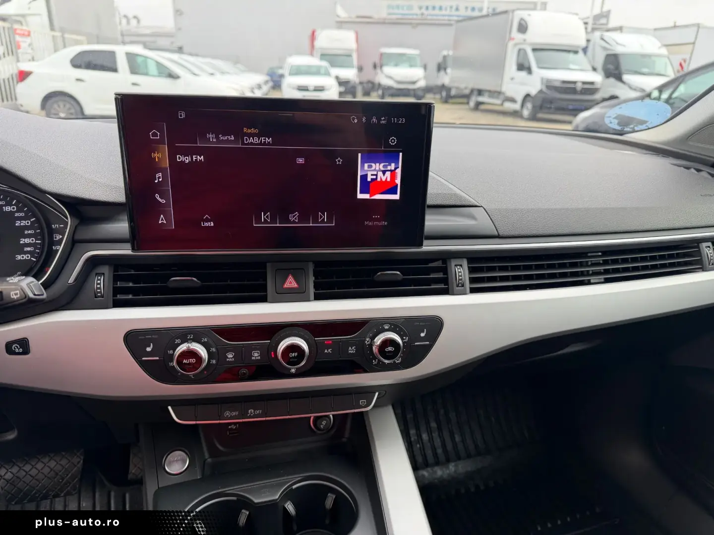 Audi A4 Avant 30 TDI S tronic