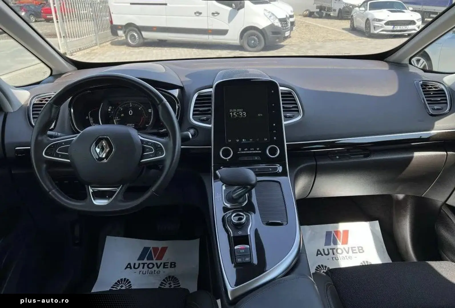 Renault Espace Gen-V-2015