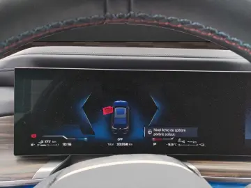 BMW Seria 7 M760e xDrive G70