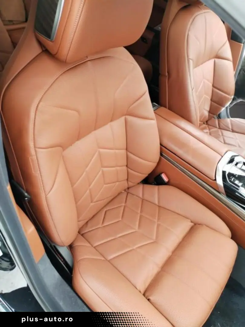 BMW Seria 7 M760e xDrive G70