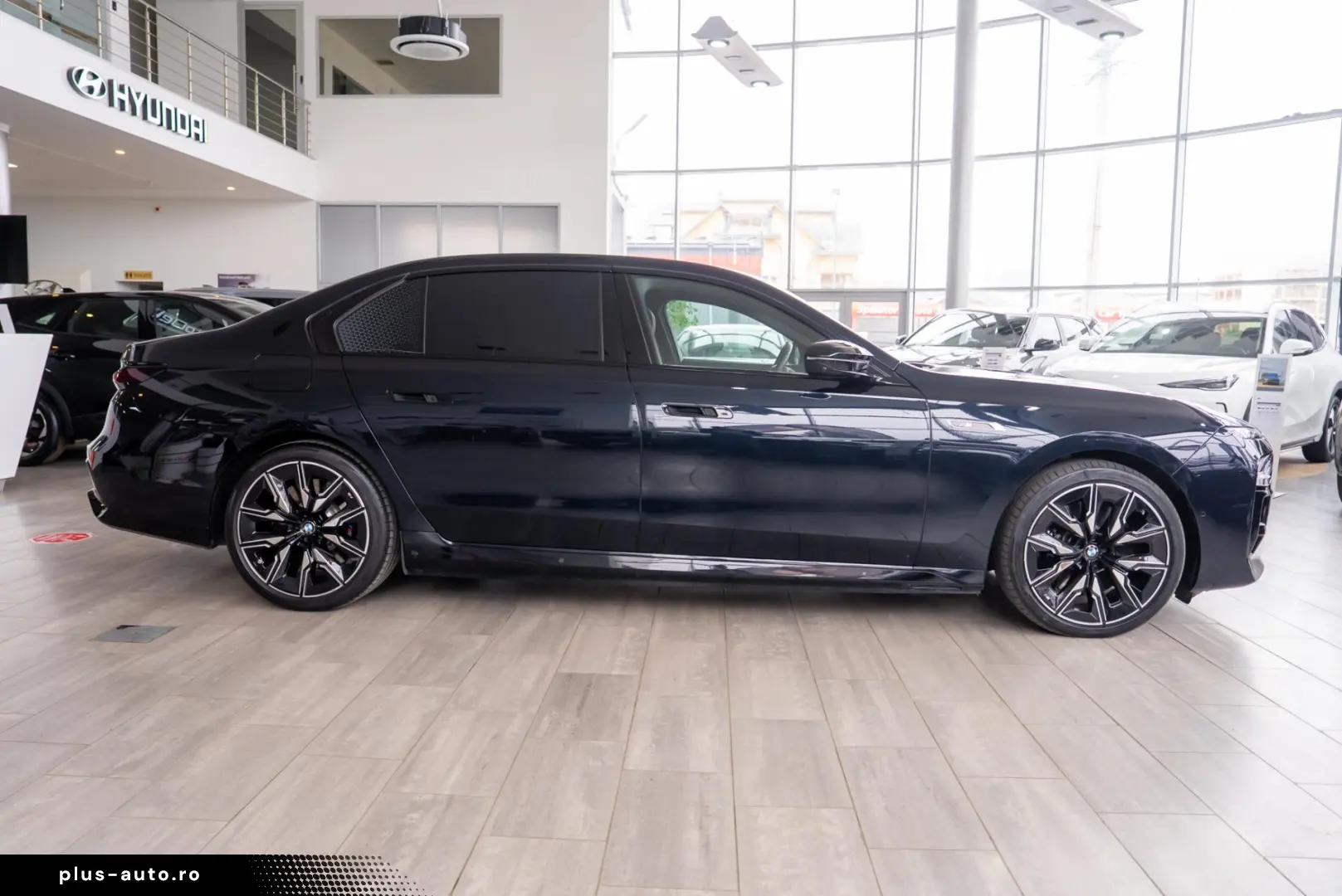 BMW Seria 7 M760e xDrive G70