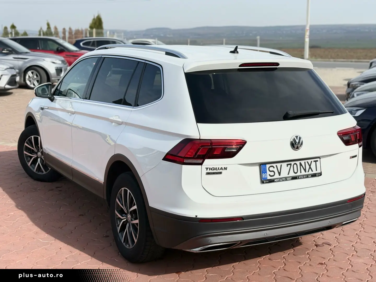 Volkswagen Tiguan - 7 Locuri