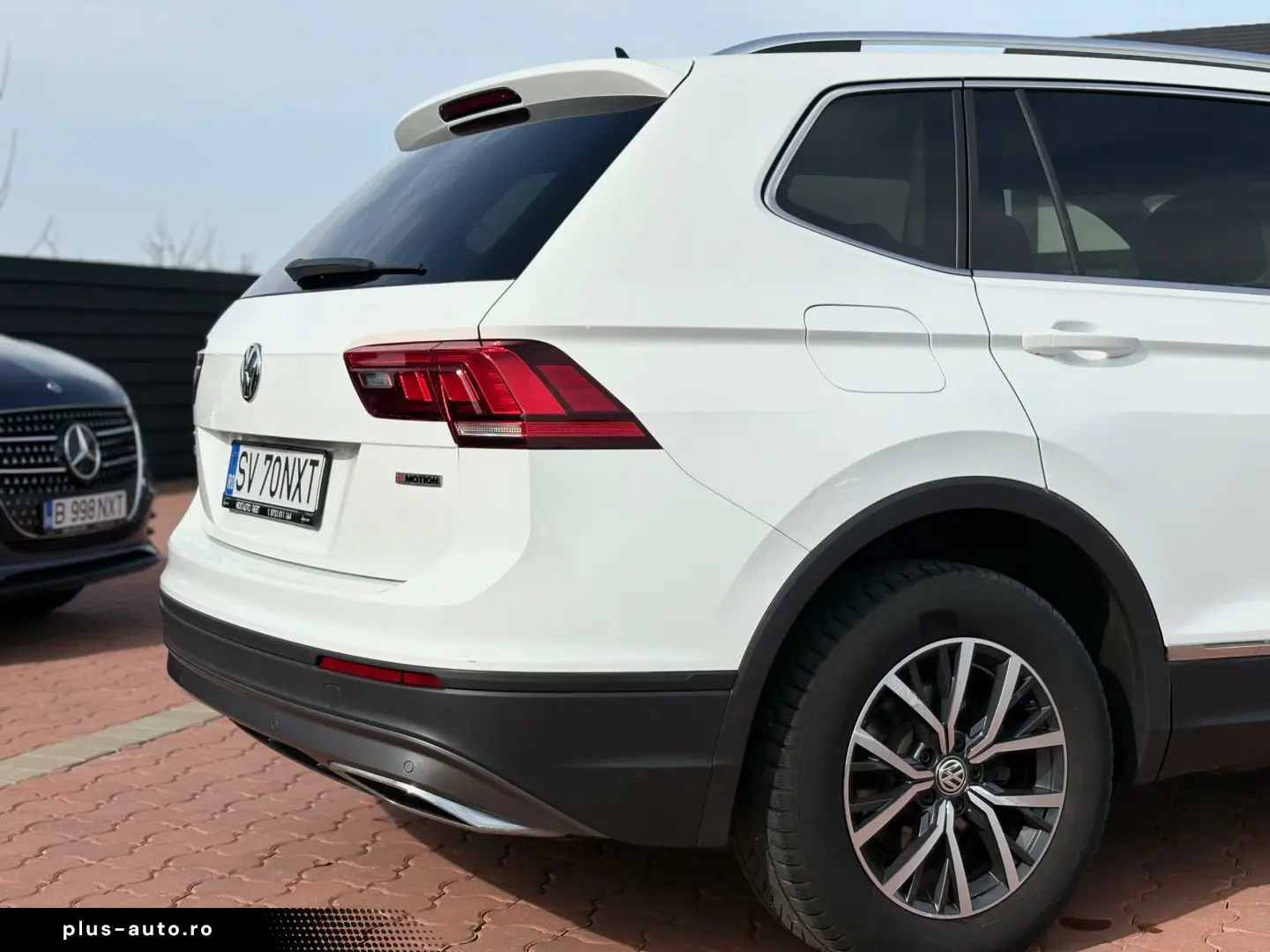 Volkswagen Tiguan - 7 Locuri