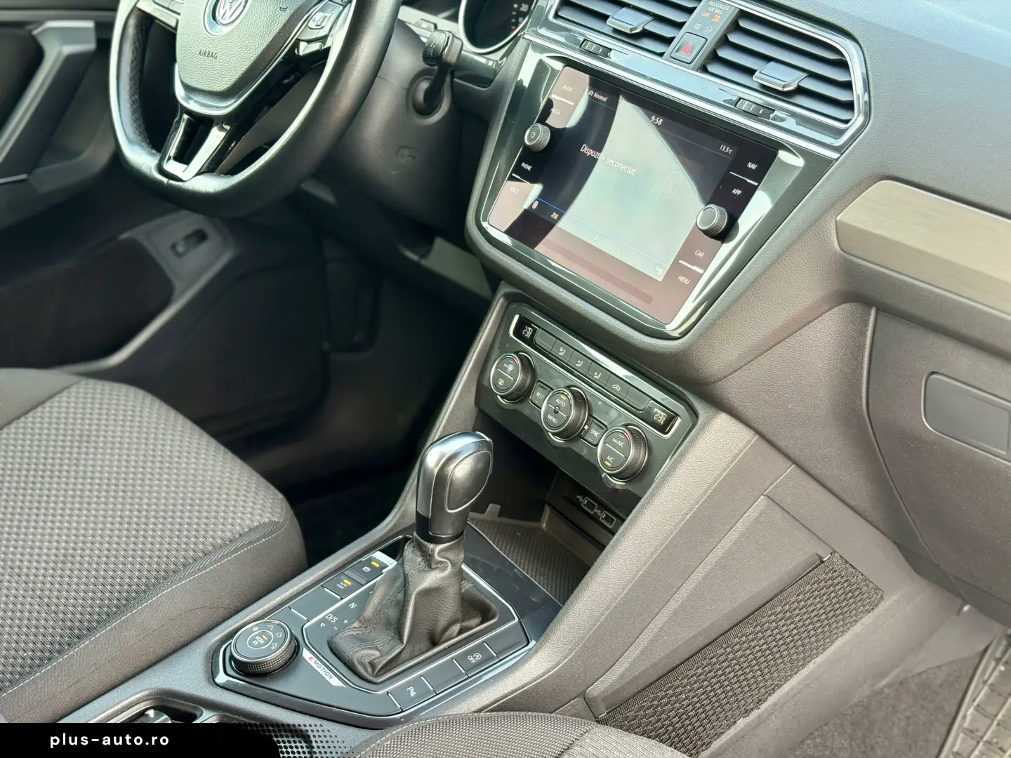 Volkswagen Tiguan - 7 Locuri