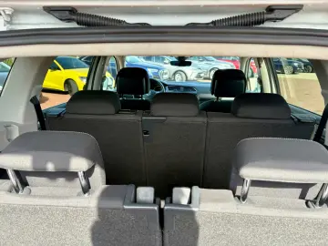 Volkswagen Tiguan - 7 Locuri