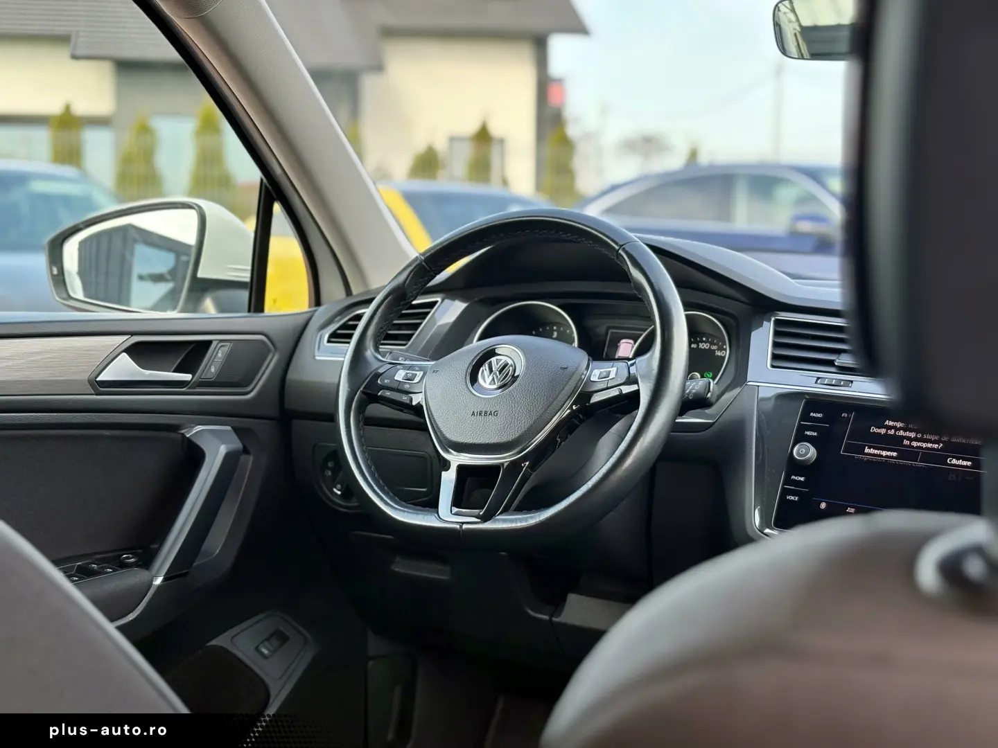 Volkswagen Tiguan - 7 Locuri