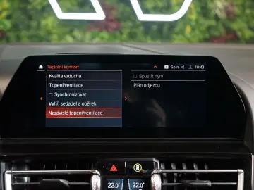 BMW 840i XDRIVE B&W PANO HUD CARBON 43.636 € NETTO